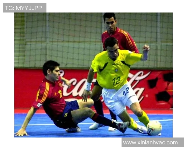 足球门将规则详解与比赛中常见误区分析